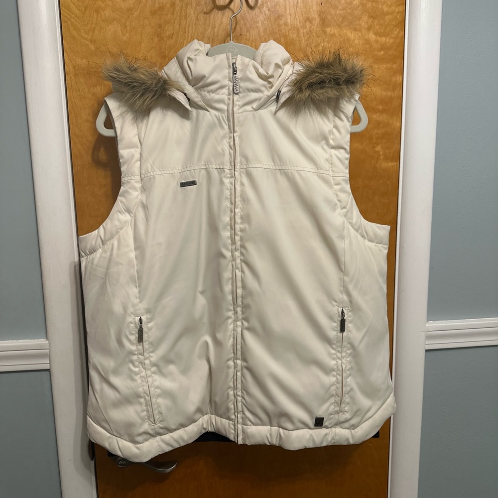Columbia cream Down Vest. Worn once